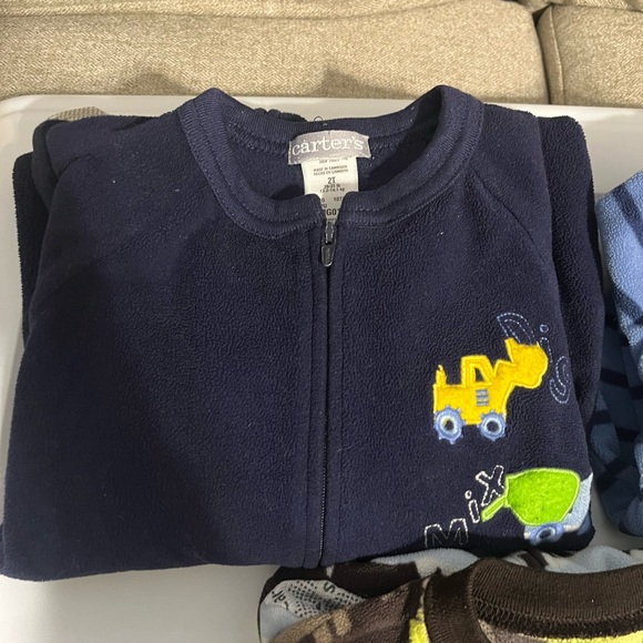 Carter’s‎ Bundle Footie Pajamas Size 2T - Picture 3 of 4